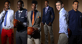 英超战报：亚当斯中圈吊门，勒菲传射，桑德兰3-2伯恩茅斯（英超快讯：亚当斯中圈吊射，勒菲传射建功，桑德兰3-2伯恩茅斯）