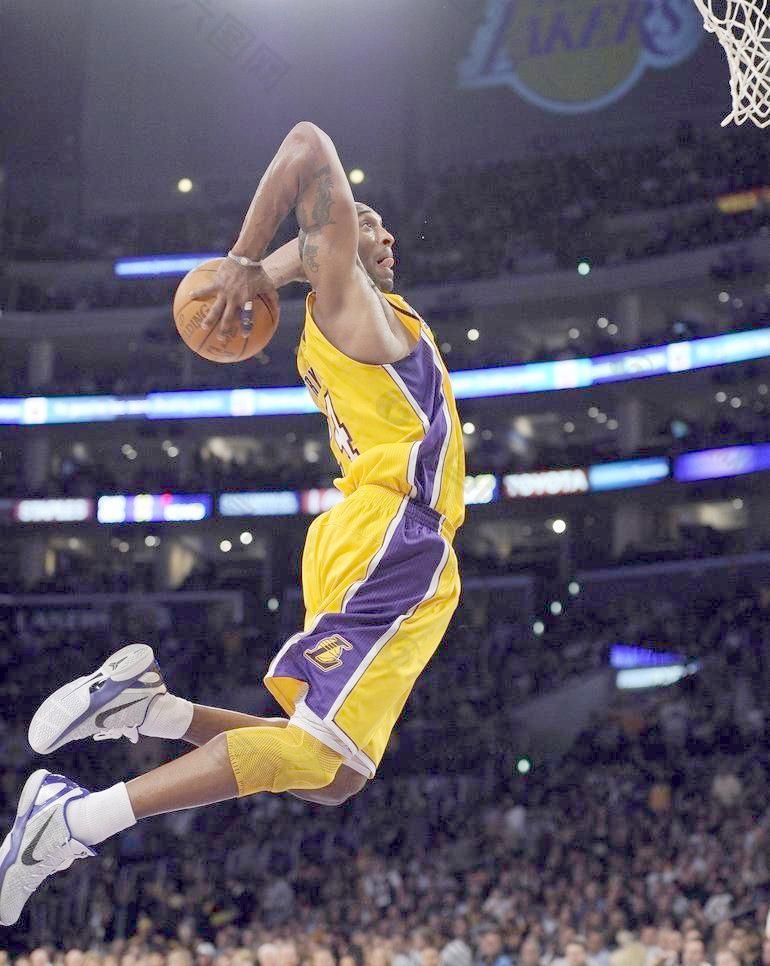 西甲前瞻：矛与盾之战！黄潜信奉防守至上，巴萨火力冠绝西甲（西甲前瞻：巴萨最强火力挑战黄潜钢铁防线，攻防极致对决）