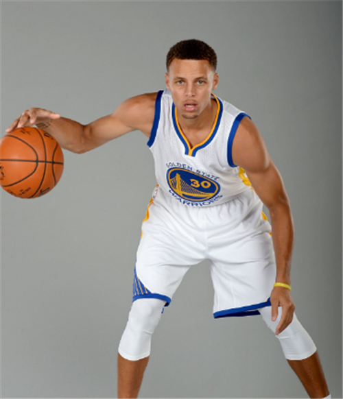 剑南春丨拜仁3-1逆转圣保利，迪亚斯传射，格雷罗、雅克松建功（剑南春丨拜仁3-1逆转圣保利：迪亚斯传射立功，格雷罗、雅克松相继破门）