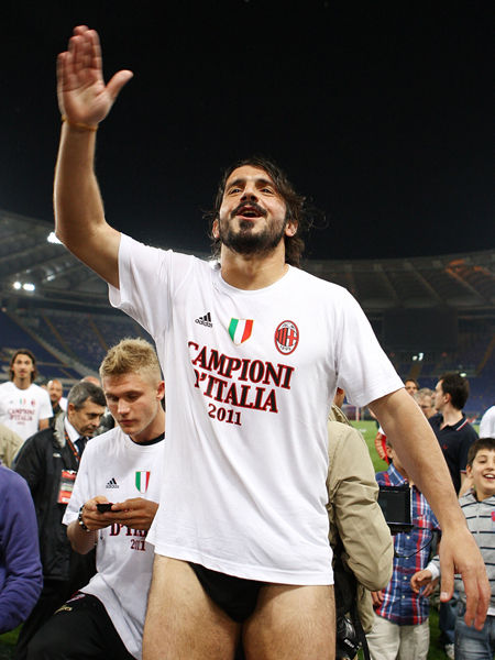 东契奇费城之行：与湖人会合的新征程（东契奇赴费城：开启与湖人合流的新篇章）