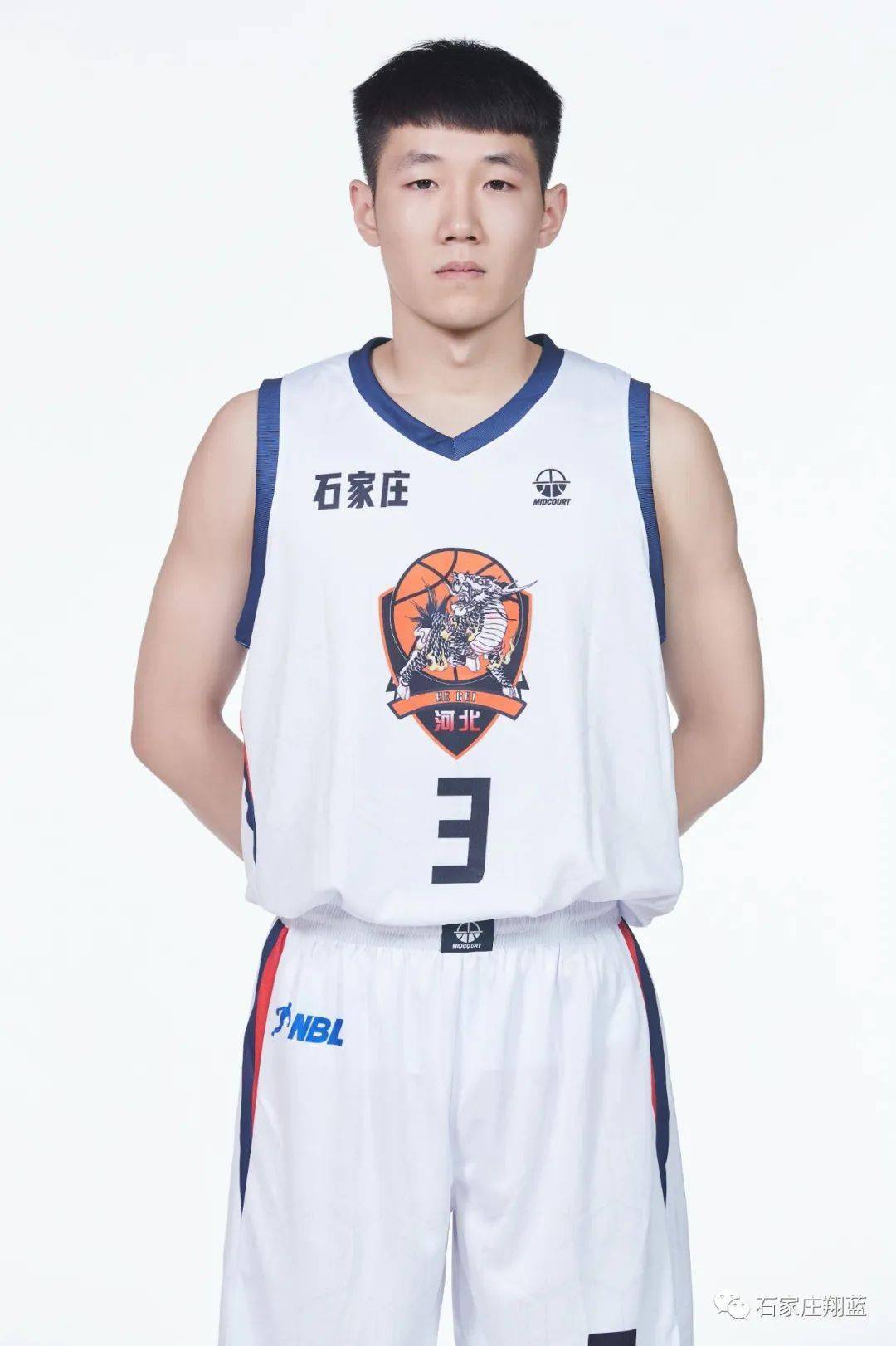 状态低迷遭遇三连平，皇马丢掉西甲积分榜榜首（三连平凸显状态低迷，皇马让出西甲榜首）