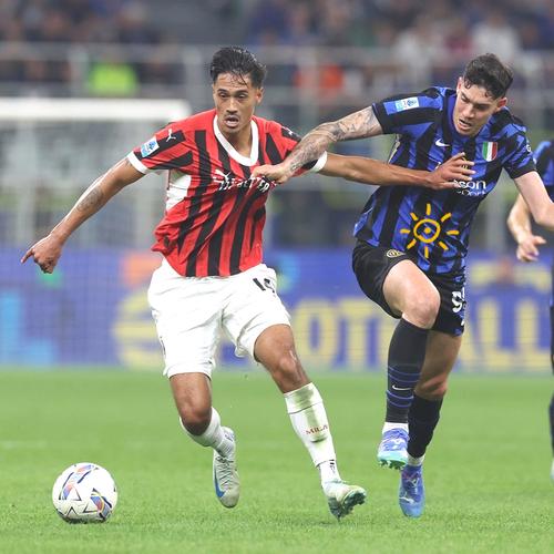 马特拉齐：罗纳尔多是梅西和C罗的结合体，我从不直接防守他（马特拉齐称罗纳尔多集梅西与C罗之长：我从不正面对位他）