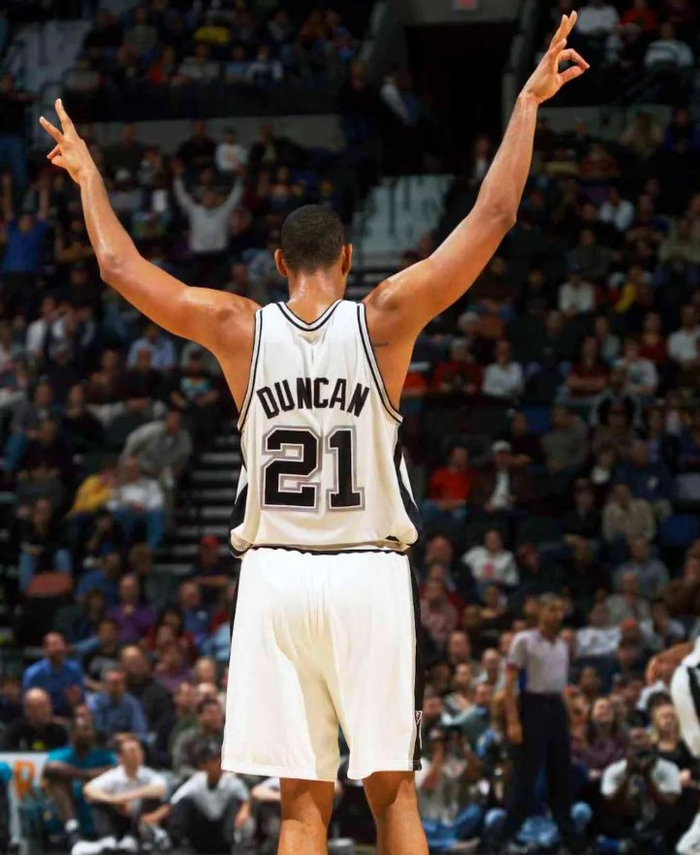 上港亚冠生死战！带蒋光太出征柔佛，是后防救星还是烟雾弹？（亚冠生死局！上港携蒋光太远征柔佛，他是后防定海神针还是烟雾弹？）